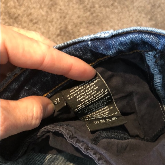 Size 32 J Brand crop flare jeans - Picture 5 of 7